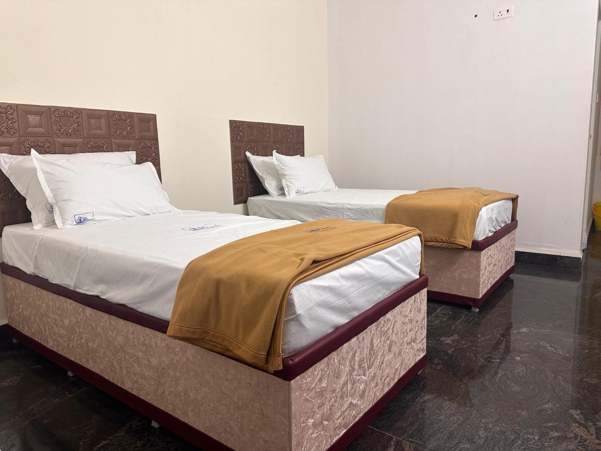 Mps Sai Palace Tiruvannamalai Bagian luar foto