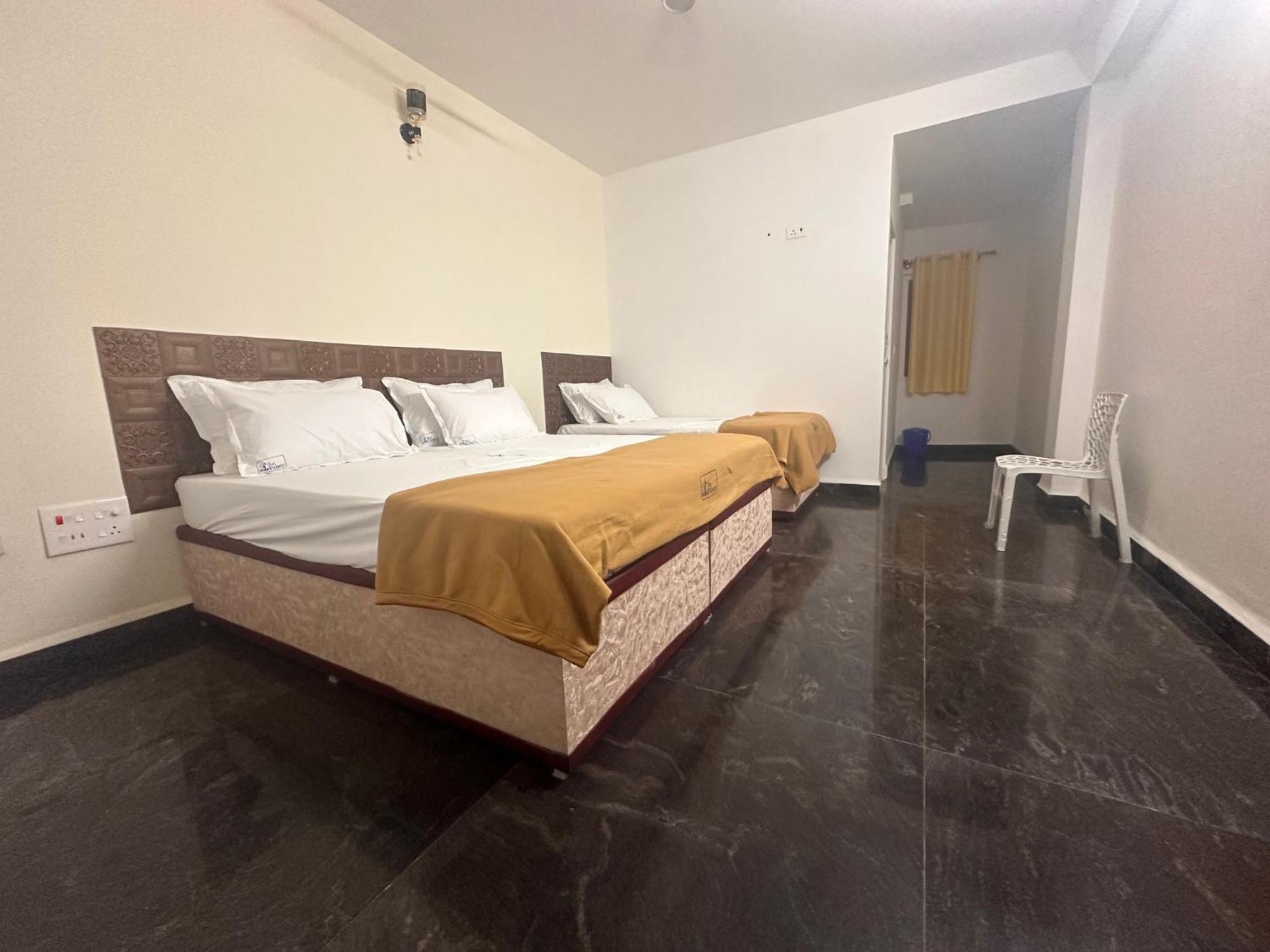 Mps Sai Palace Tiruvannamalai Bagian luar foto
